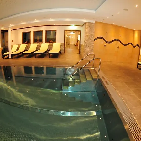 Bed & Breakfast Haus Passler 3*