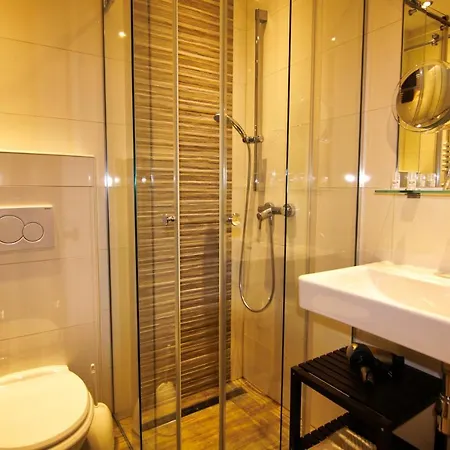 Haus Passler Alojamento de Acomodação e Pequeno-almoço 3*